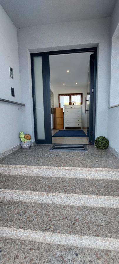 Grosse Tolle 4 Zimmer Ferienwohnung Im Herzen Des Odenwaldes Mörlenbach Exteriér fotografie