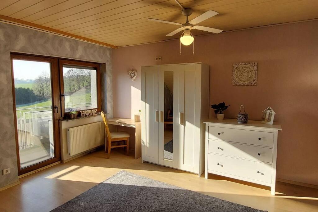 Grosse Tolle 4 Zimmer Ferienwohnung Im Herzen Des Odenwaldes Mörlenbach Exteriér fotografie