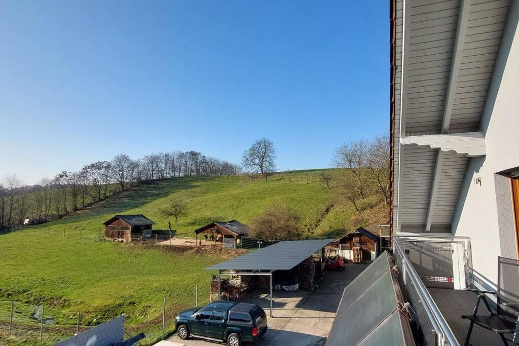 Grosse Tolle 4 Zimmer Ferienwohnung Im Herzen Des Odenwaldes Mörlenbach Exteriér fotografie