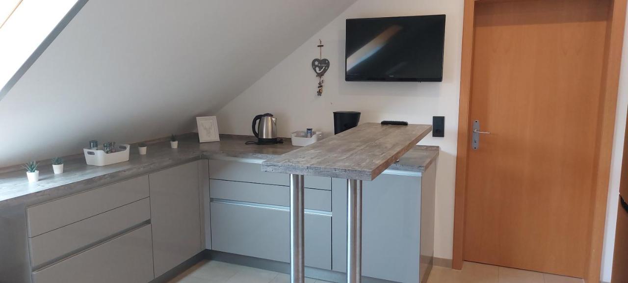 Grosse Tolle 4 Zimmer Ferienwohnung Im Herzen Des Odenwaldes Mörlenbach Exteriér fotografie